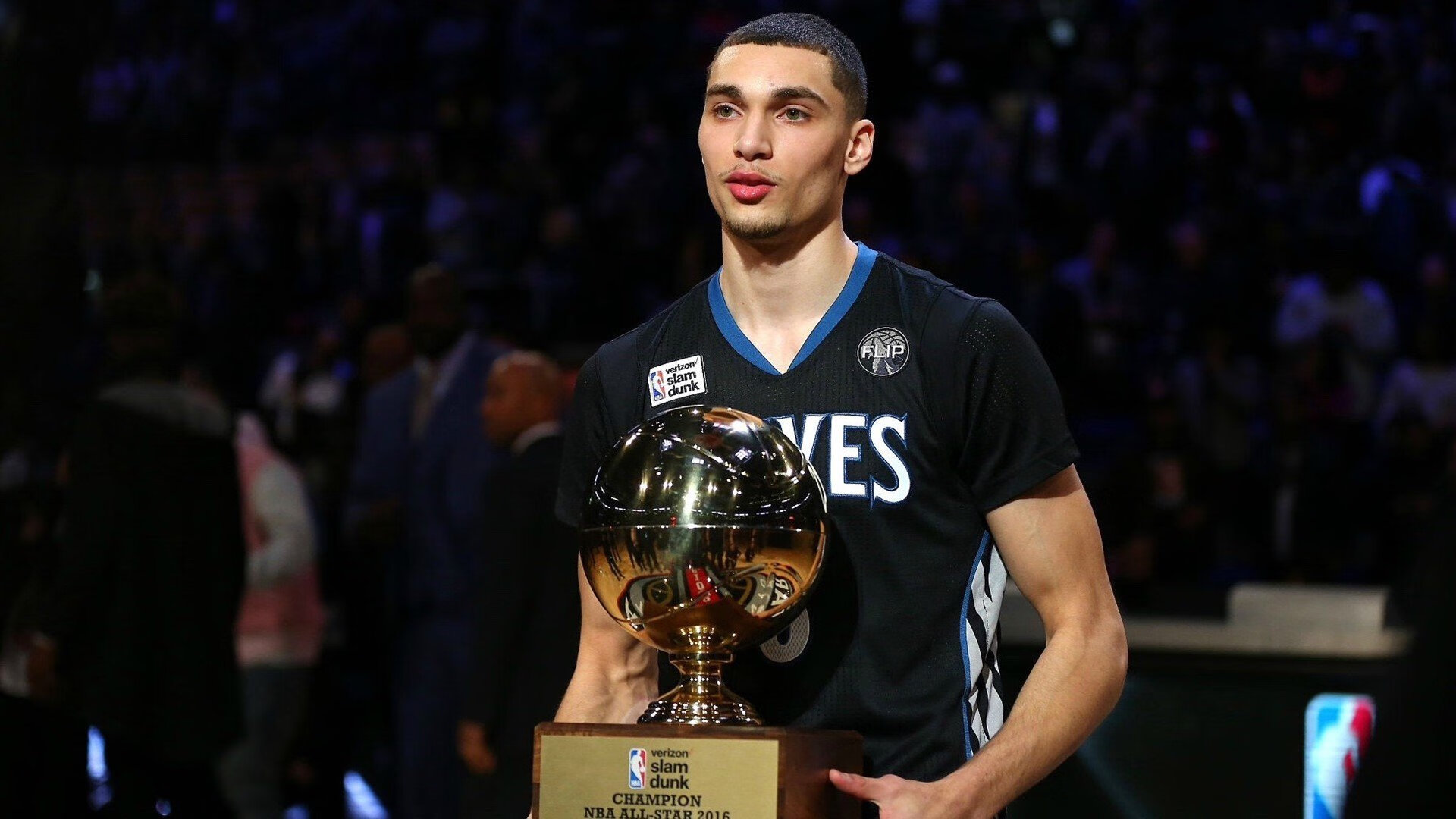 _云端极速跑：虚拟空间中挑战极限_，云端超级云